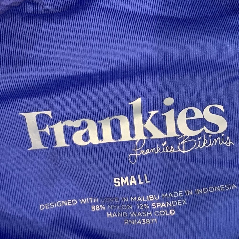 Frankie’s Austin Periwinkle Blue Ribbed Bikini Top - Picture 3 of 3